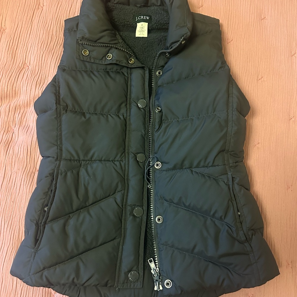 J. Crew Women's black  Quilted Vest